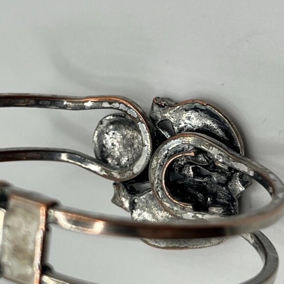 Vintage silver/brass stone stone embellished cuff bracelet. - Picture 5 of 7